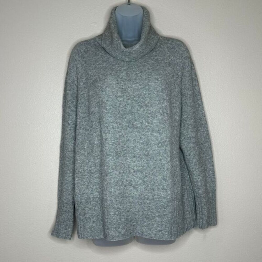 Aritzia Community Plutarch Turtleneck Wool‎ Sweater S Gray Long Sleeve Warm Cozy